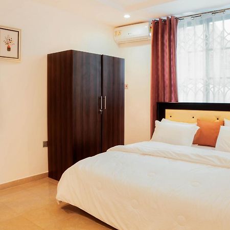 Aiden Homes And Apartments Hotel Koforidua Kültér fotó