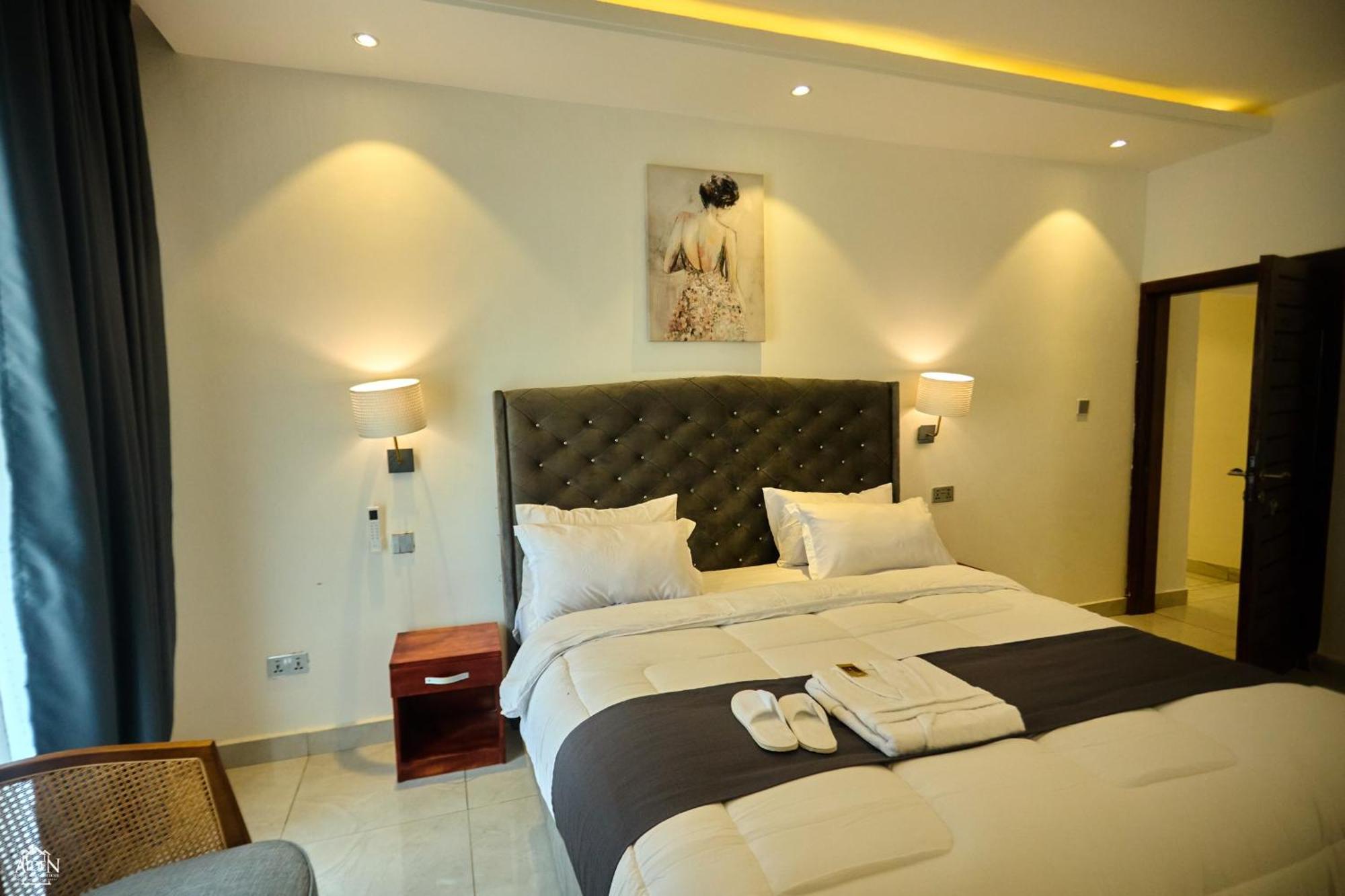 Aiden Homes And Apartments Hotel Koforidua Kültér fotó