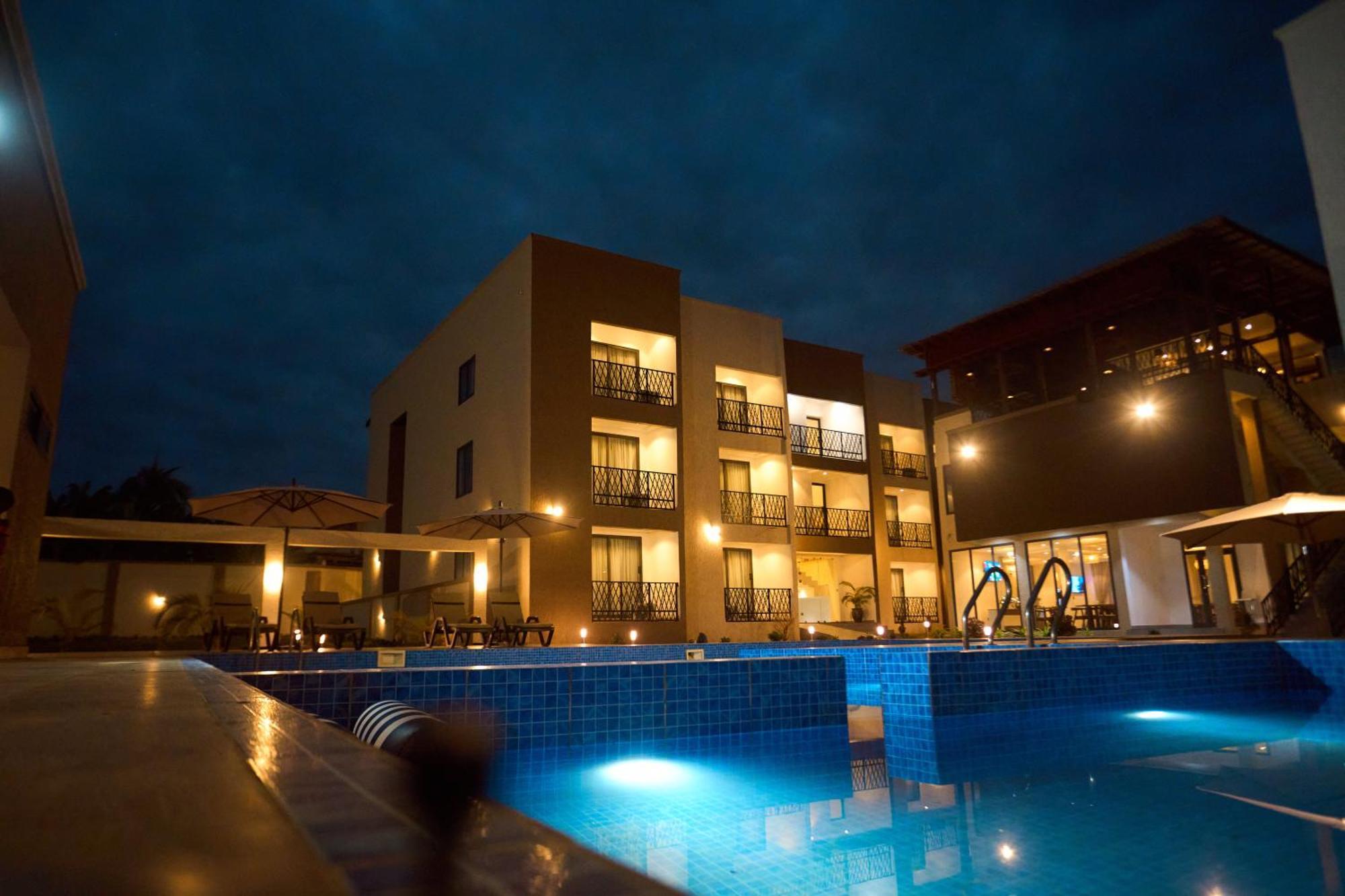 Aiden Homes And Apartments Hotel Koforidua Kültér fotó