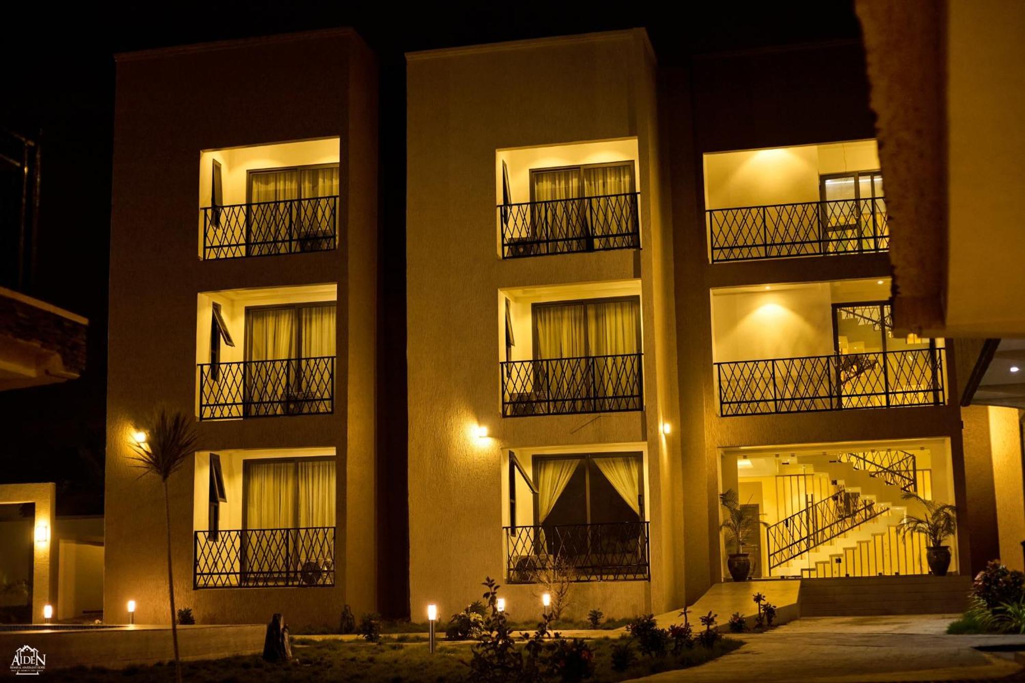 Aiden Homes And Apartments Hotel Koforidua Kültér fotó