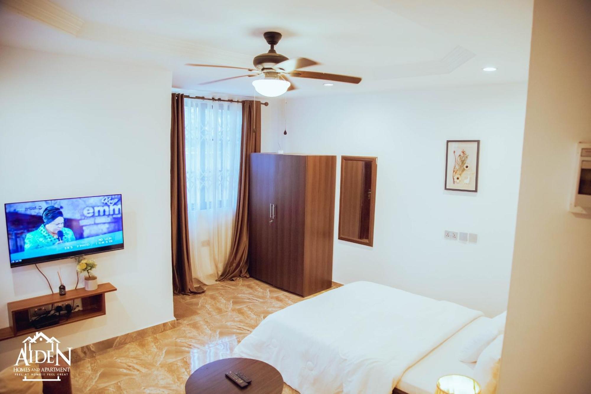 Aiden Homes And Apartments Hotel Koforidua Kültér fotó