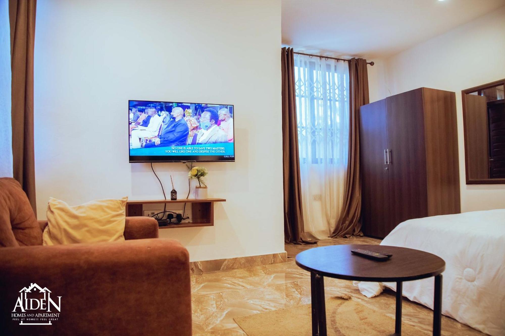 Aiden Homes And Apartments Hotel Koforidua Kültér fotó